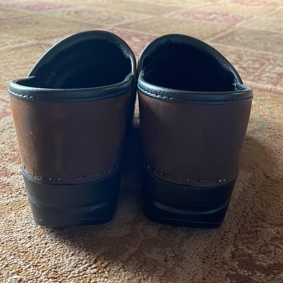 Dansko clog. Size EU38. Brown. - Picture 7 of 8